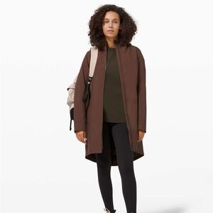 Women’s Lululemon Rain Rebel Jacket Size 2